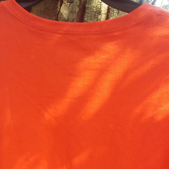 XL Lady Orange w/ face T-Shirt - Picture 6 of 8